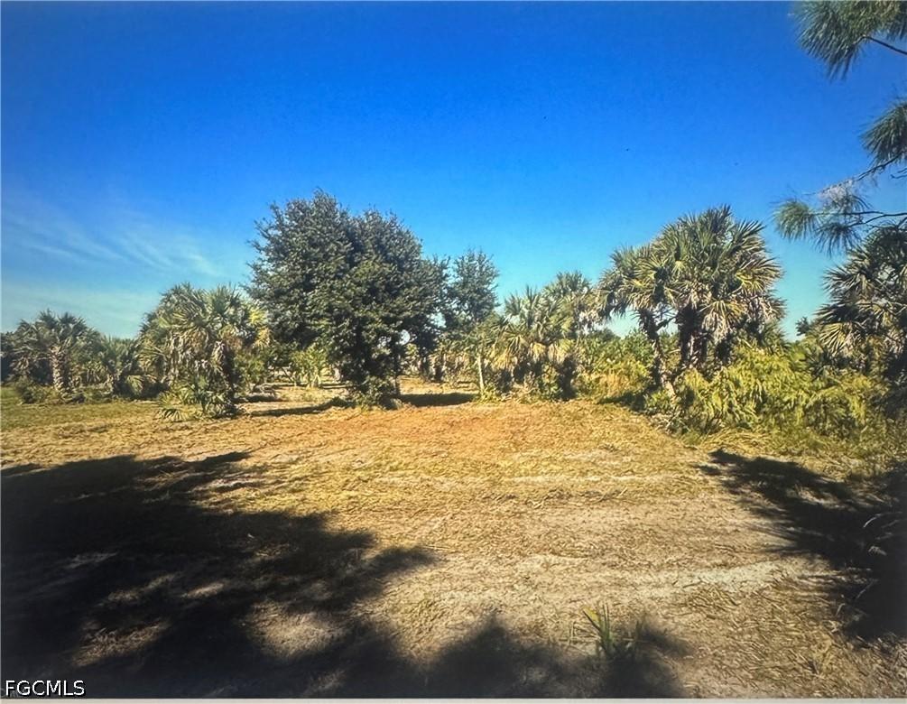 380 39th Ave., Naples, FL 34120