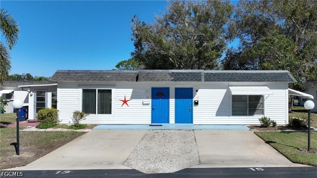 13 Hamlin Ct., Lehigh Acres, FL 33936