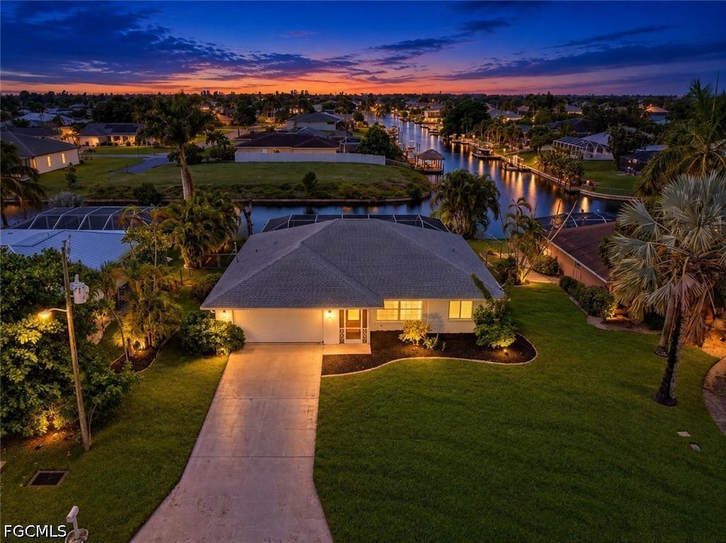 1432 SE 11th Pl., Cape Coral, FL 33990