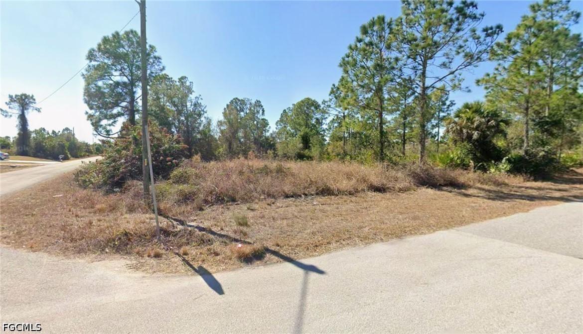 12 E 11th St., Lehigh Acres, FL 33972