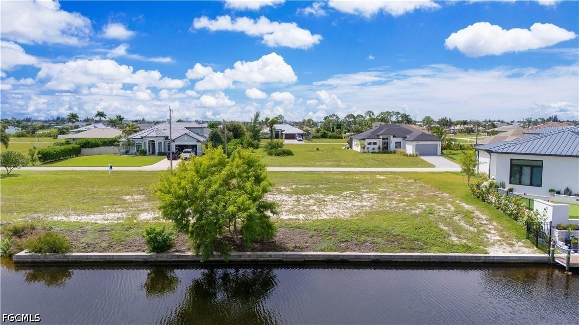 3317 NW 18th Ter., Cape Coral, FL 33993