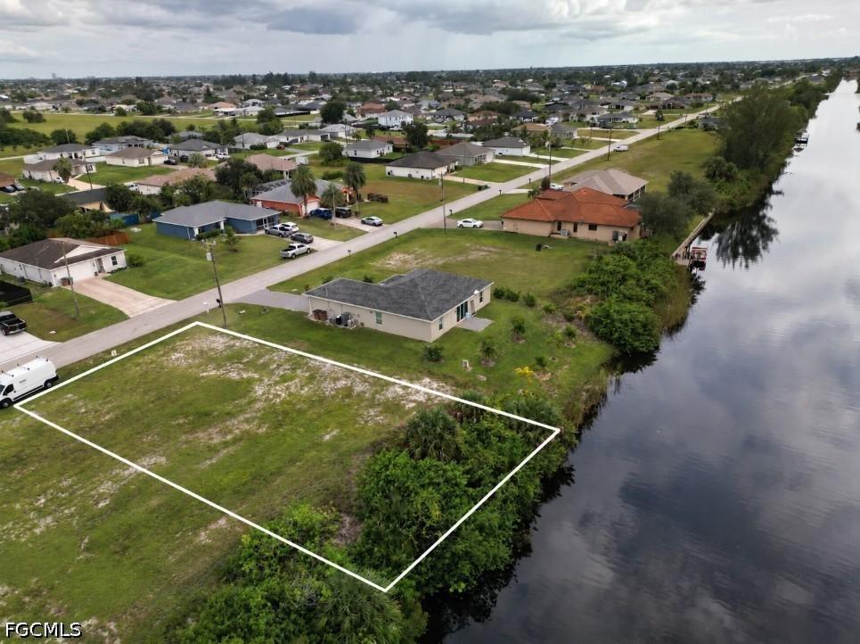 2229 NW 9th Ter., Cape Coral, FL 33993