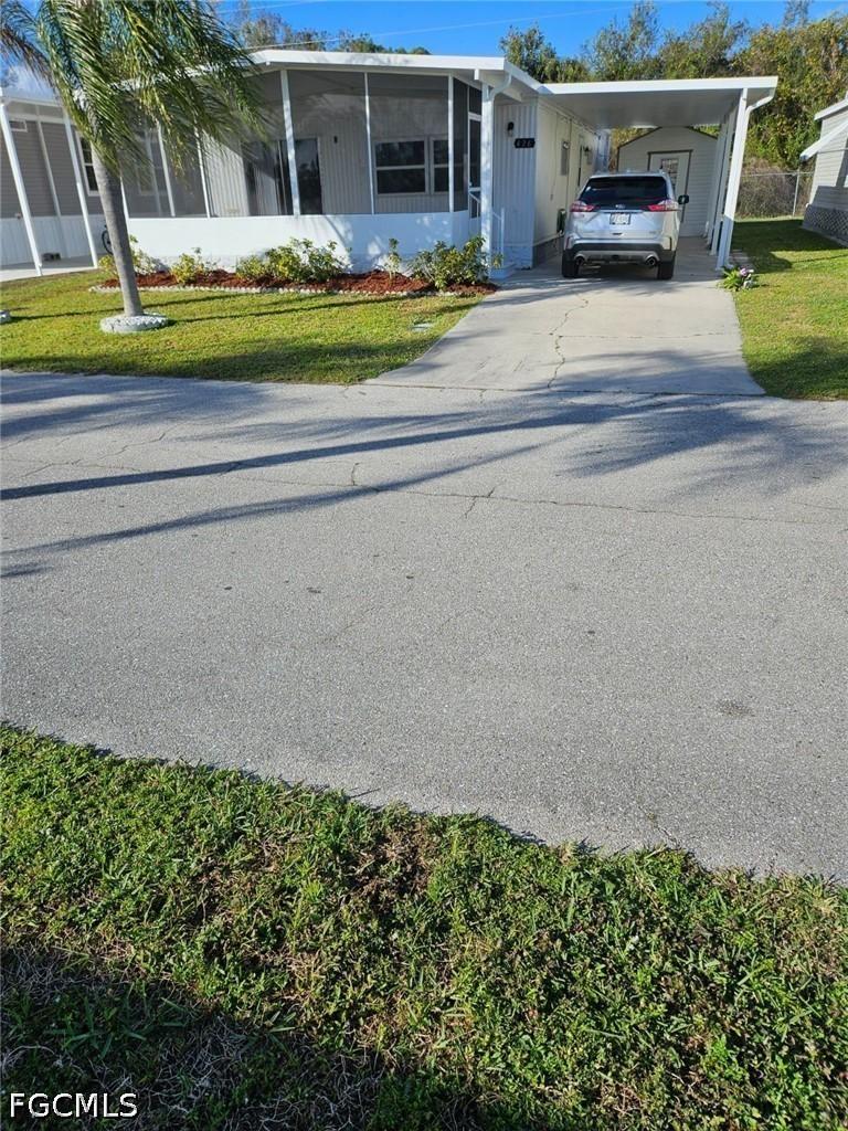 426 Timber Ln., North Fort Myers, FL 33917