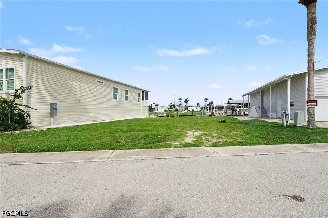 11501 Dogwood Ln., Fort Myers Beach, FL 33931