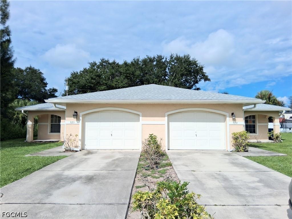 529 Glendale Ave., Lehigh Acres, FL 33936