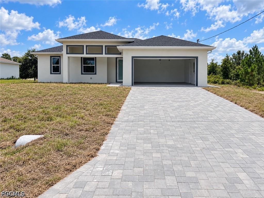 1142 Ebert St., Lehigh Acres, FL 33974
