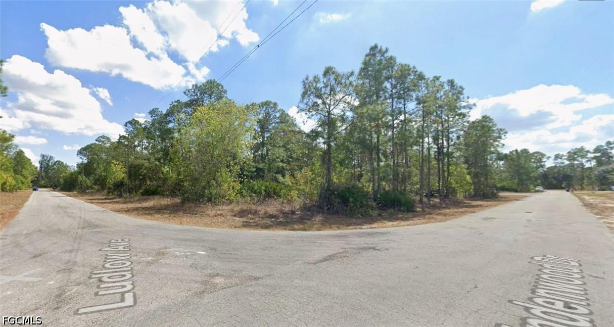 315 Ludlow Ave., Lehigh Acres, FL 33972