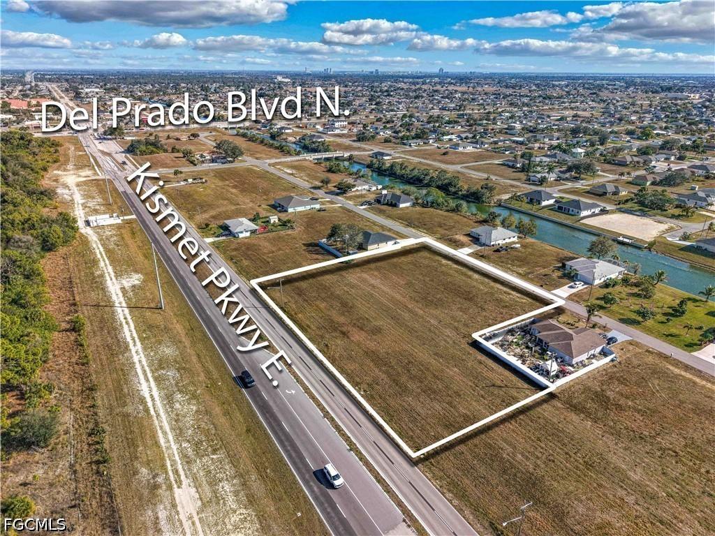 1304 Kismet Pkwy., Cape Coral, FL 33909
