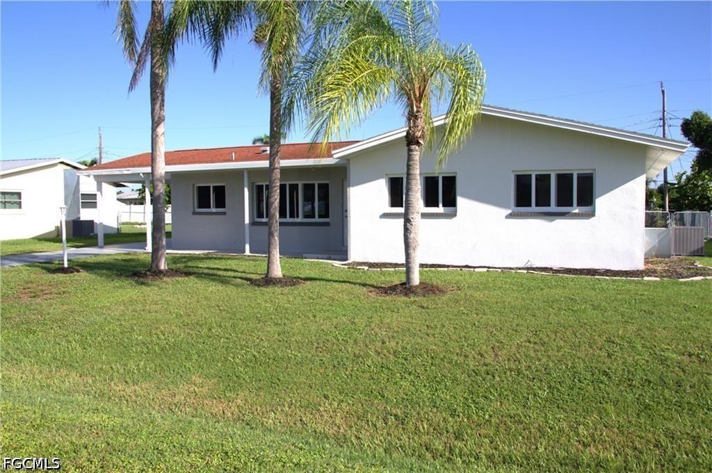 615 Monterey Ave., Cape Coral, FL 33904
