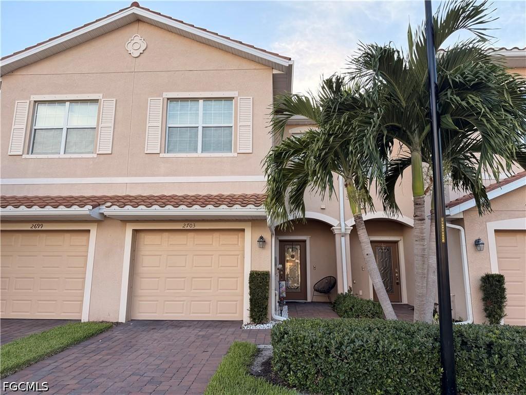 2703 Blossom Way, Naples, FL 34120