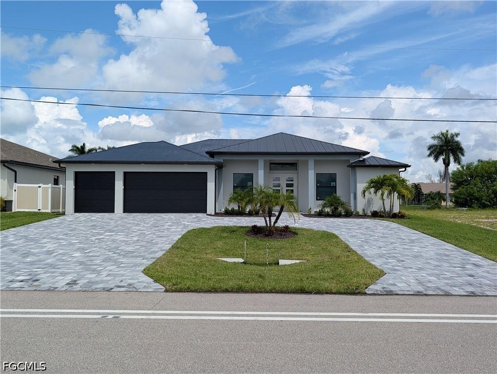 155 Aviation Pkwy., Cape Coral, FL 33904