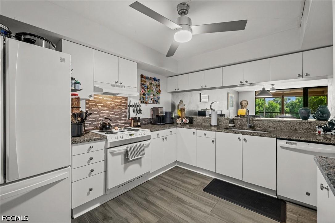2069 W Lakeview Blvd. #5, North Fort Myers, FL 33903