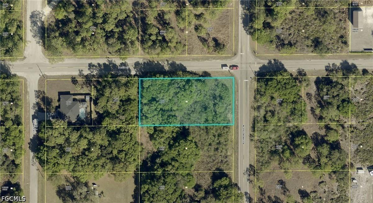 1323 Richmond Ave., Lehigh Acres, FL 33972