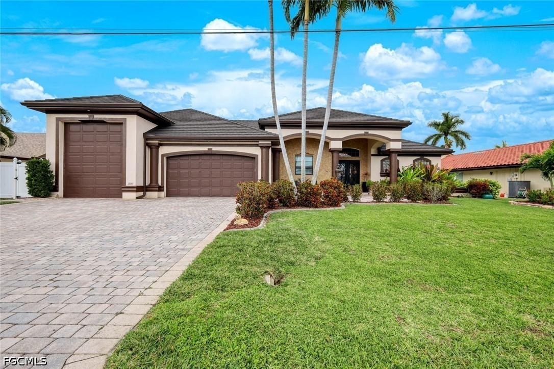2047 SE 28th Ter., Cape Coral, FL 33904
