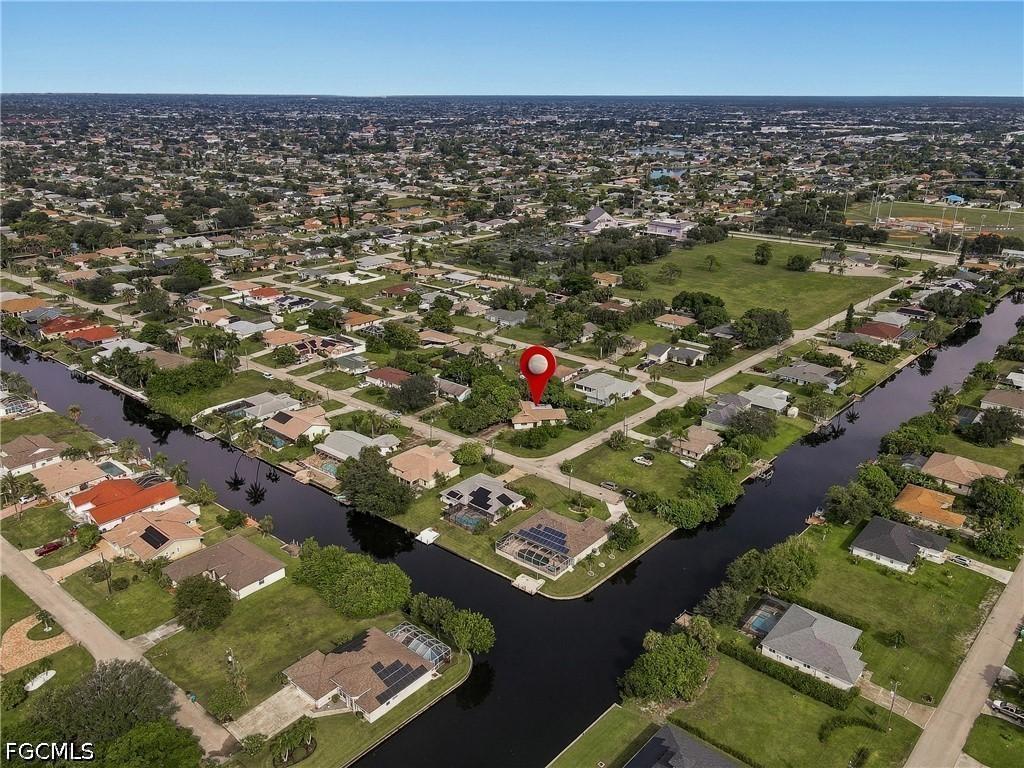 2225 SE 2nd St., Cape Coral, FL 33990