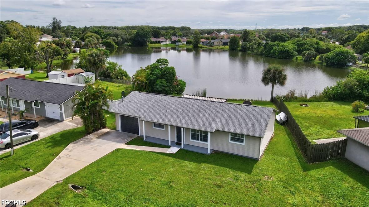 2620 Cartagena Ave., Fort Myers, FL 33905