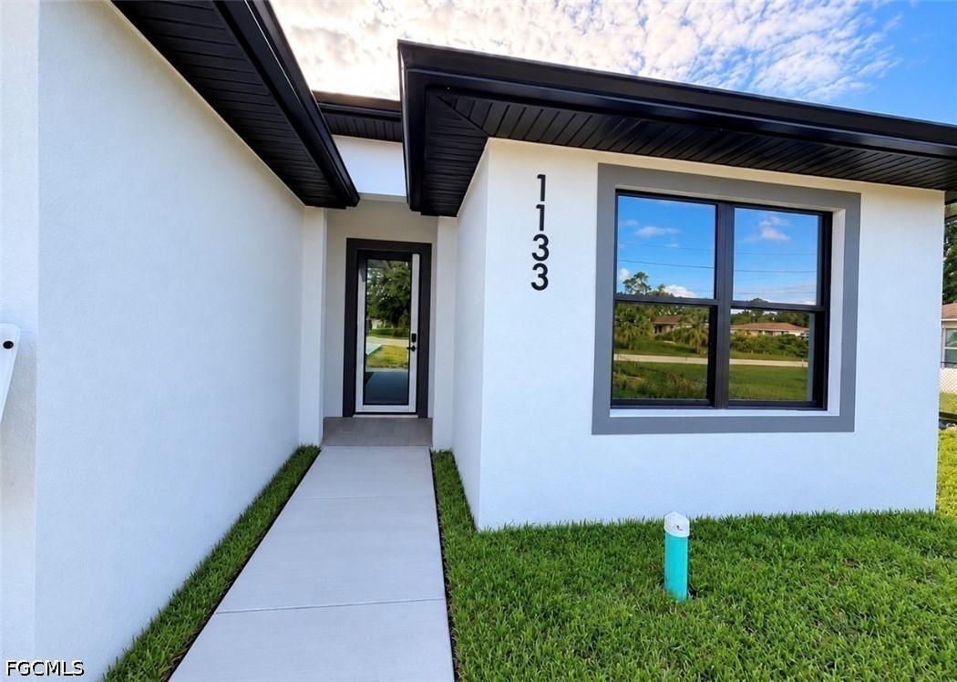1133 Albany Ave., Lehigh Acres, FL 33971