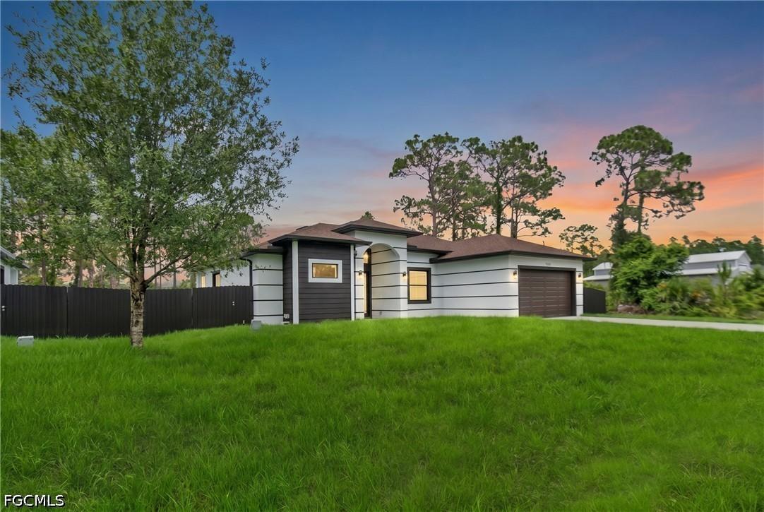 1049 Merry St., Lehigh Acres, FL 33974