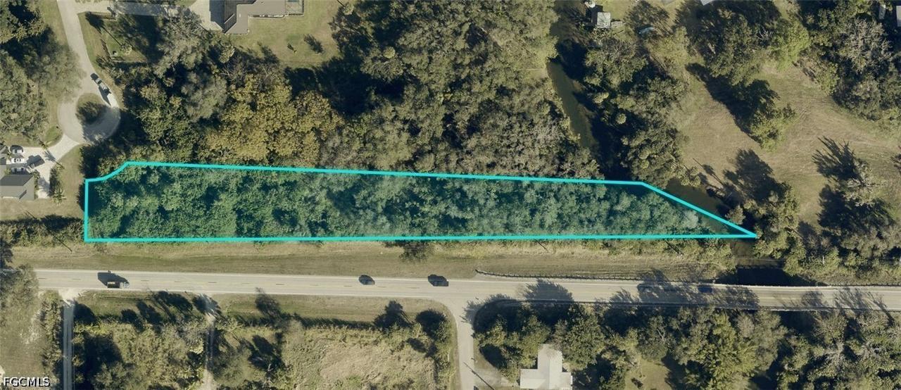 4741 Lone Pine Ct., Fort Myers, FL 33905