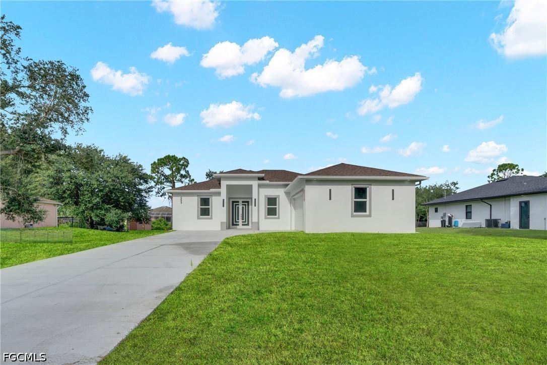 505 Prospect Ave., Lehigh Acres, FL 33972