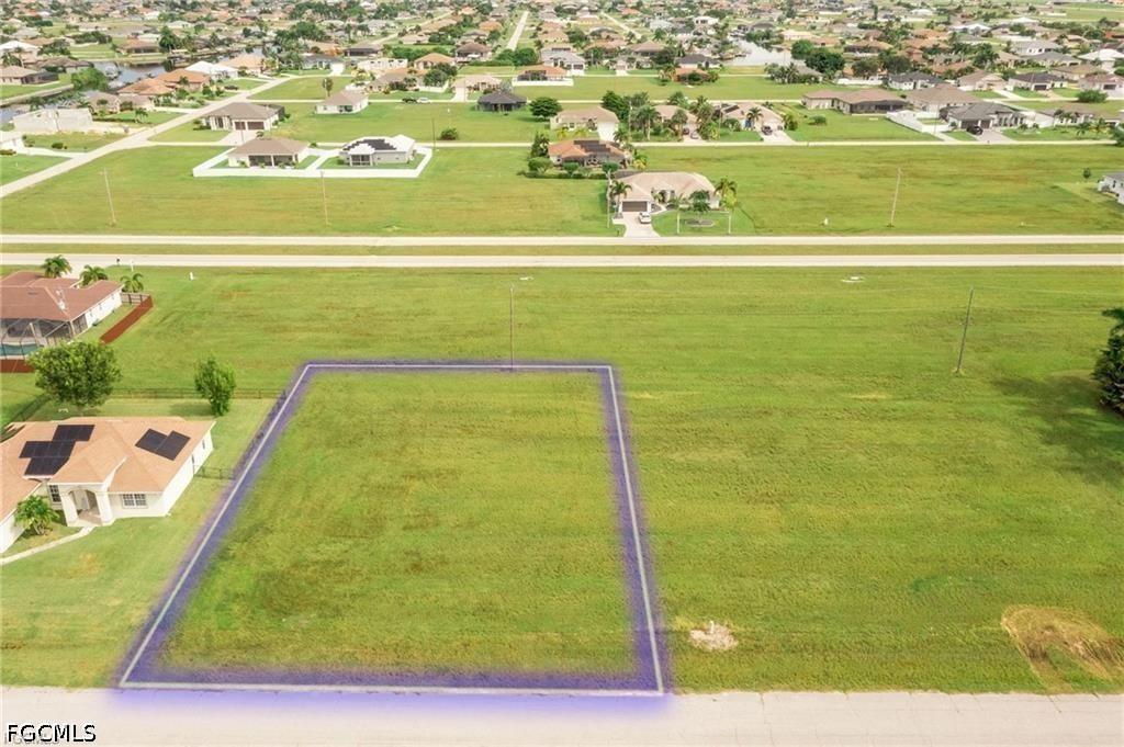 3435 NW 7th Ter., Cape Coral, FL 33993