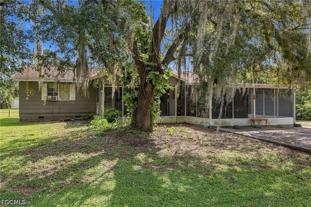 2008 Canton Ave., Alva, FL 33920