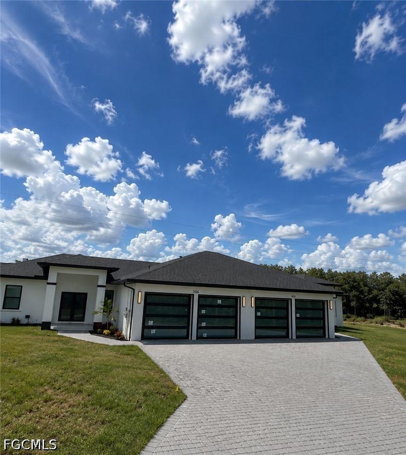 2924 Wallace Ave. #2926, Lehigh Acres, FL 33973
