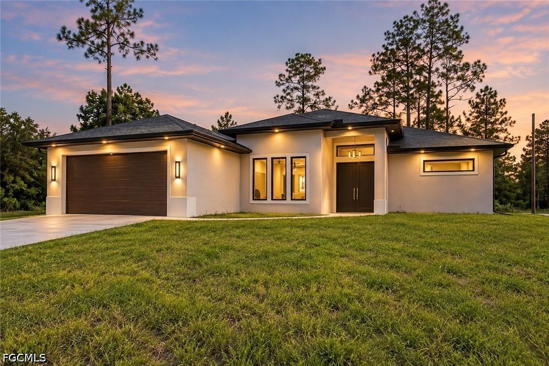 3207 E 10th St., Lehigh Acres, FL 33972