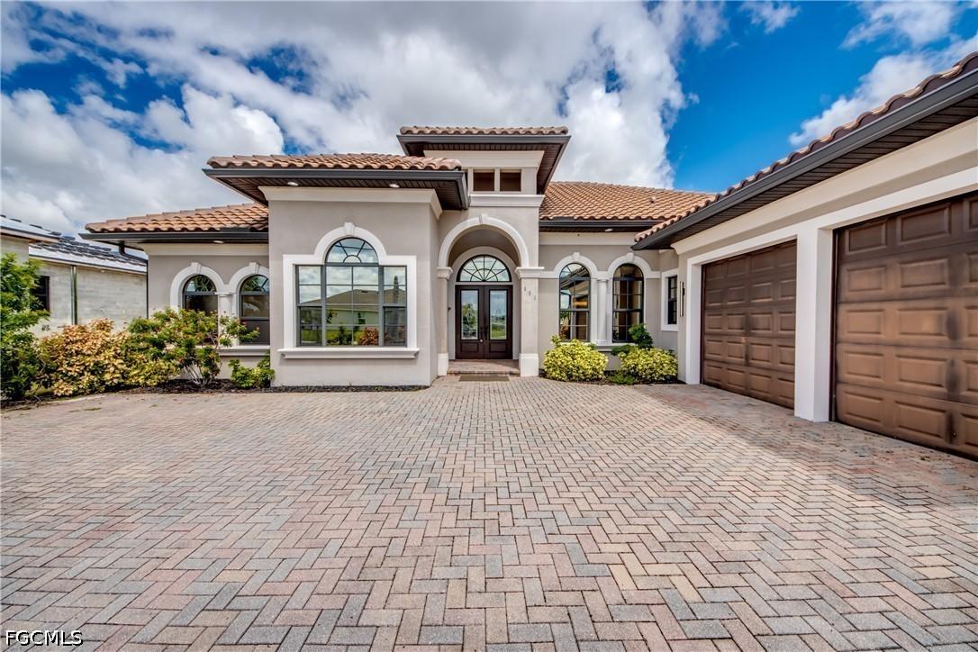 601 SW 40th Ter., Cape Coral, FL 33914