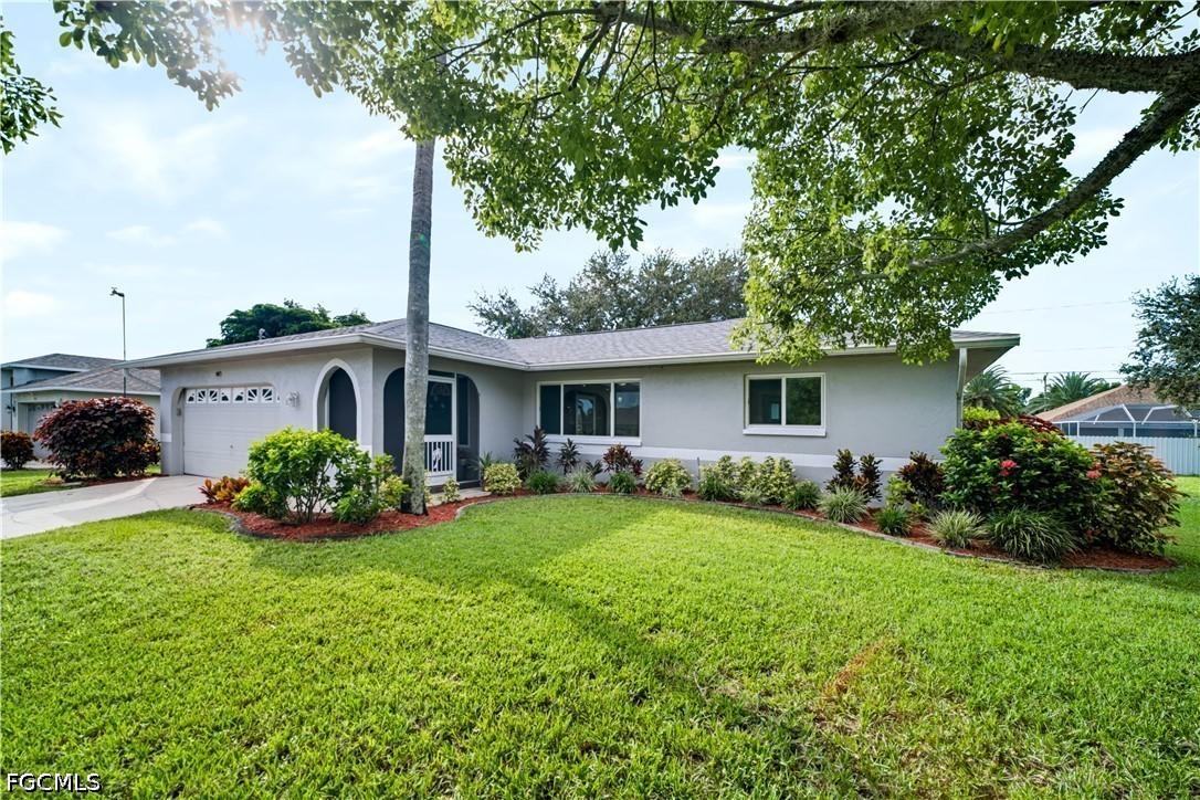 318 SE 23rd Ter., Cape Coral, FL 33990
