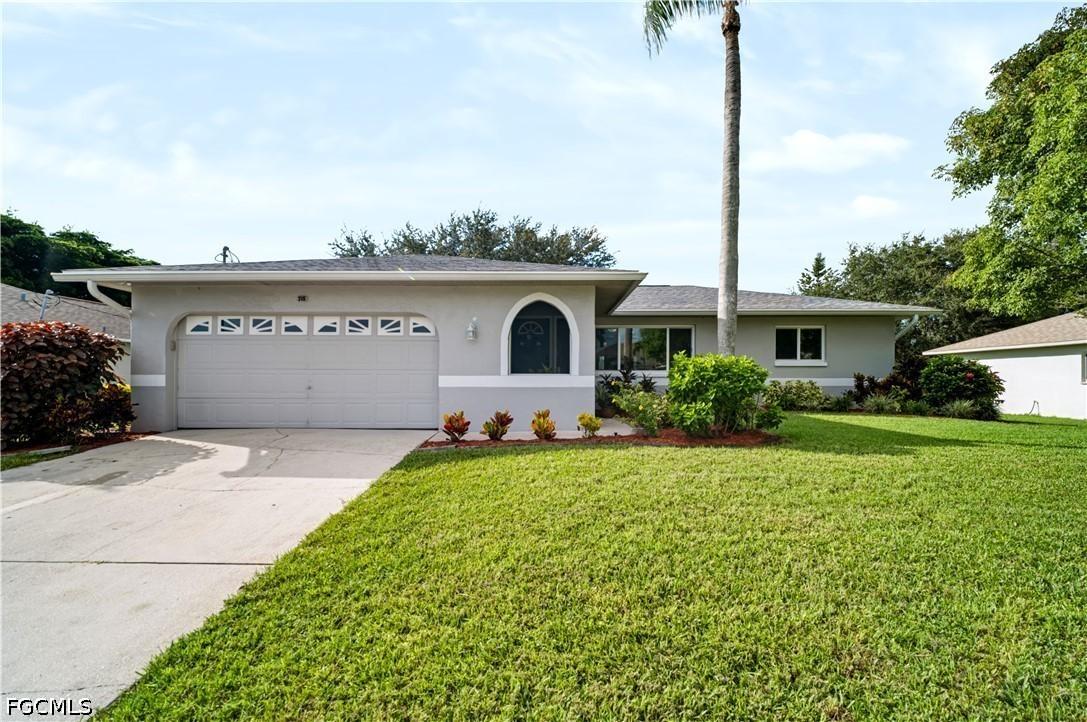 318 SE 23rd Ter., Cape Coral, FL 33990