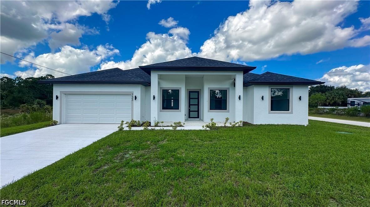 733 Alee St., Lehigh Acres, FL 33974