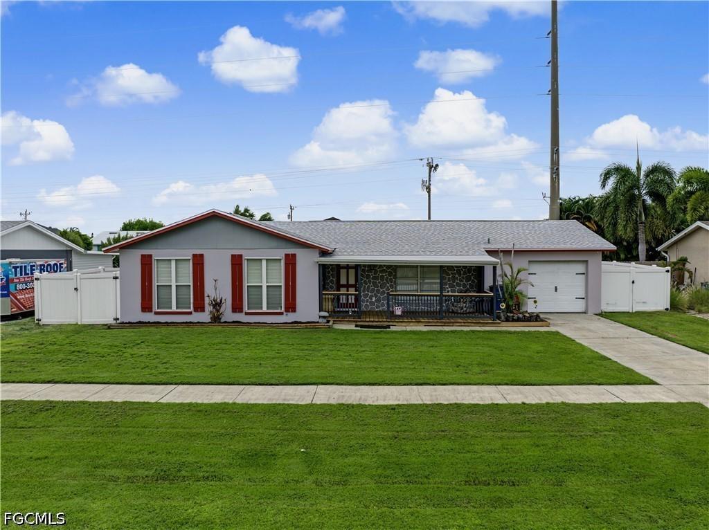 1151 Lovely Ln., North Fort Myers, FL 33903
