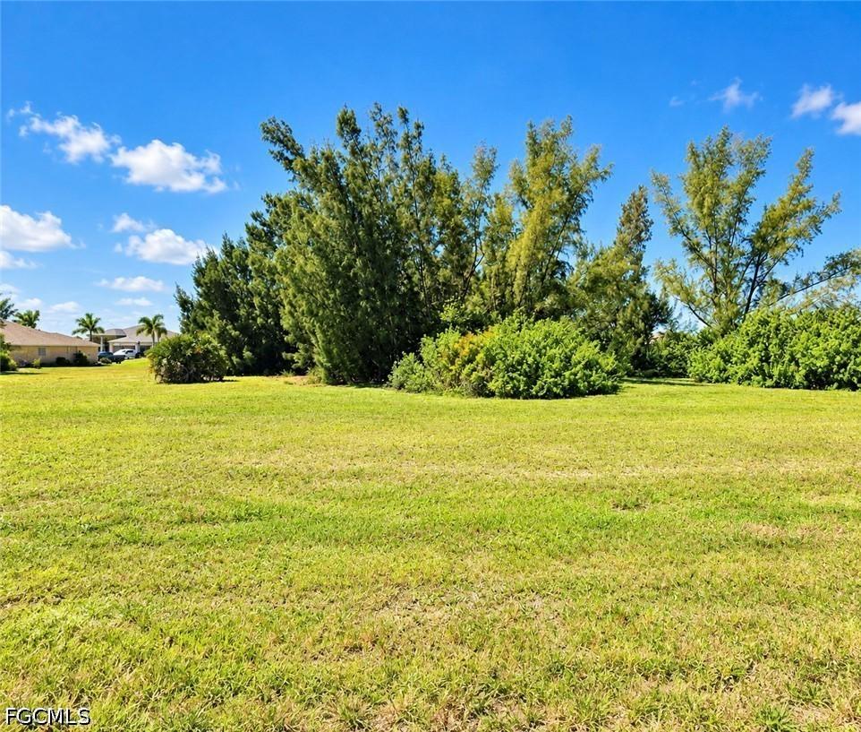 2820 NW 45th Ave., Cape Coral, FL 33993