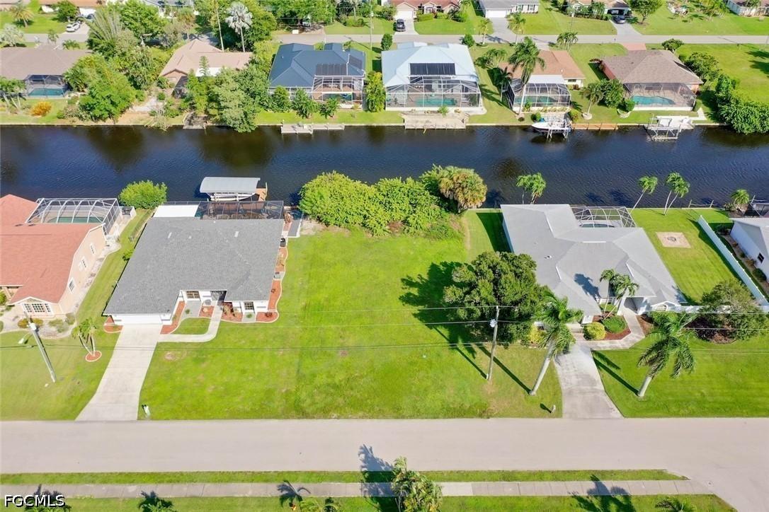 3323 SW 2nd Ave., Cape Coral, FL 33914