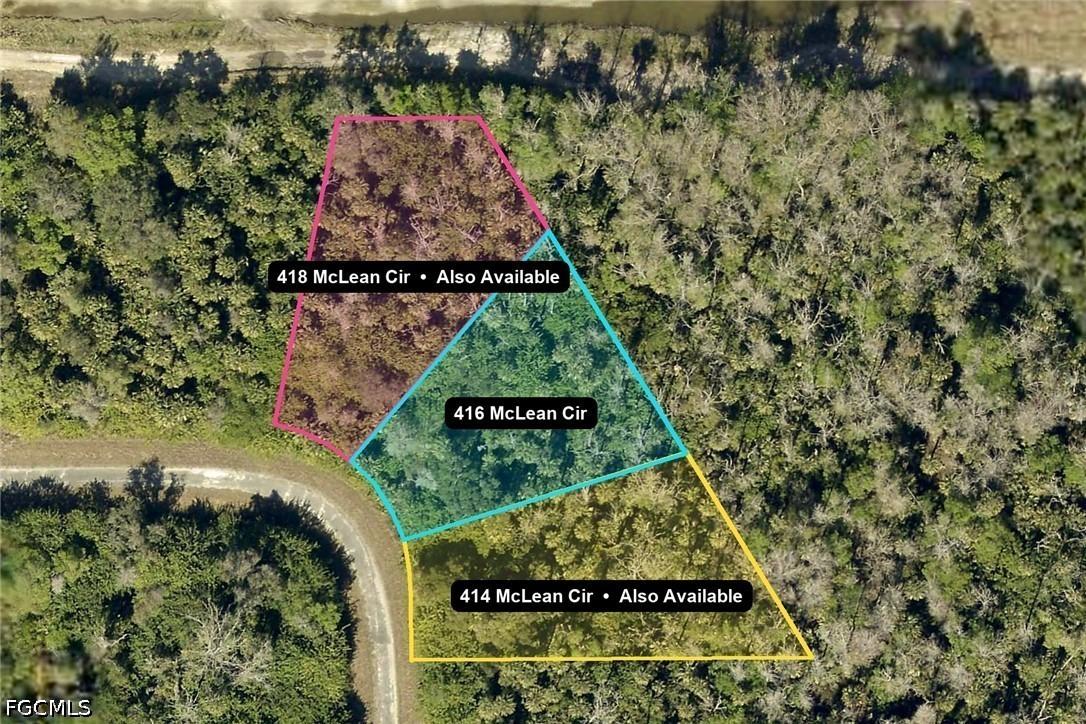 416 Mclean Cir., Lehigh Acres, FL 33972