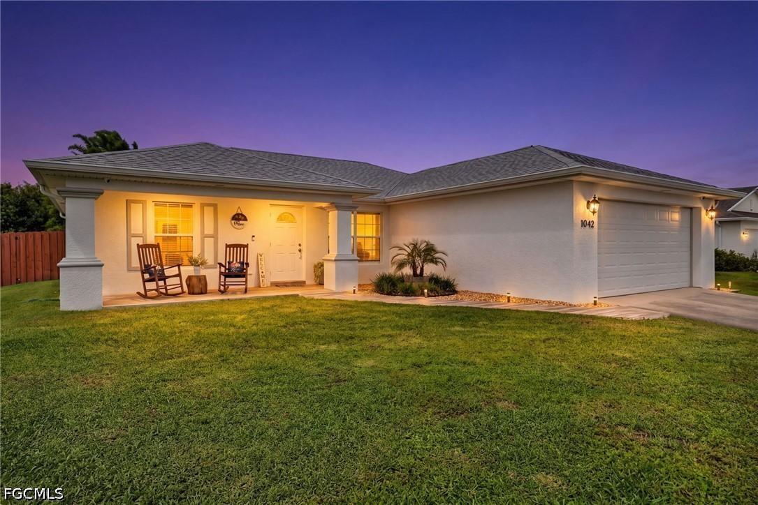 1042 Harwood Ave., Lehigh Acres, FL 33974
