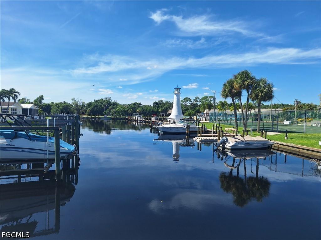 5714 Captain John Smith Loop, North Fort Myers, FL 33917