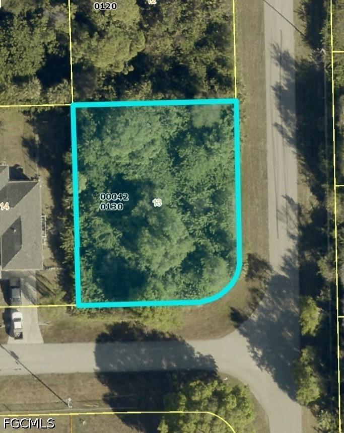 3832 Hopevale St., Fort Myers, FL 33905