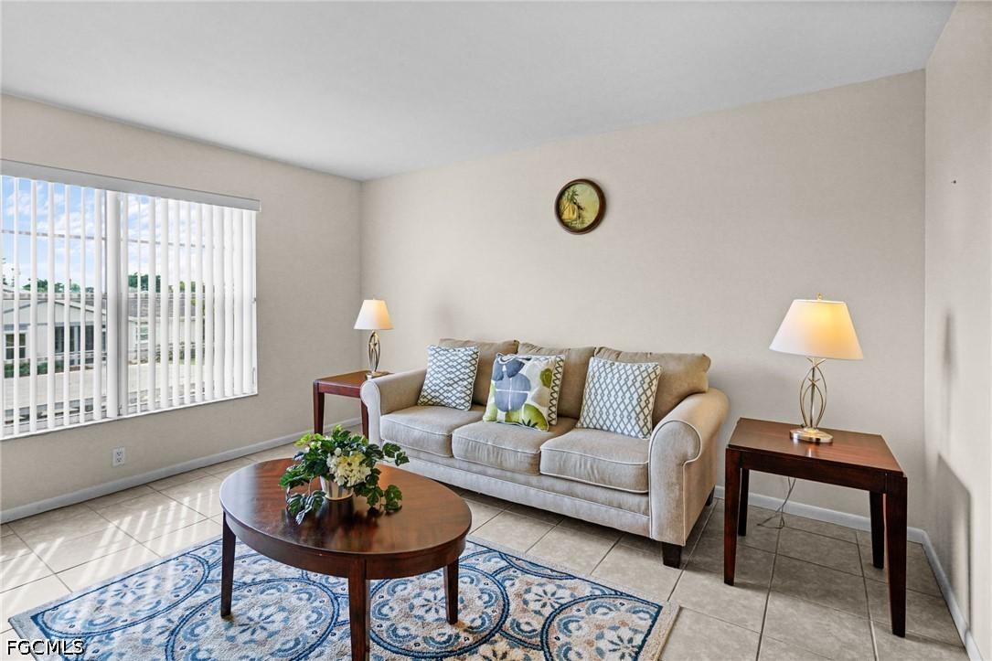 6890 Sandtrap Dr. #3, Fort Myers, FL 33919