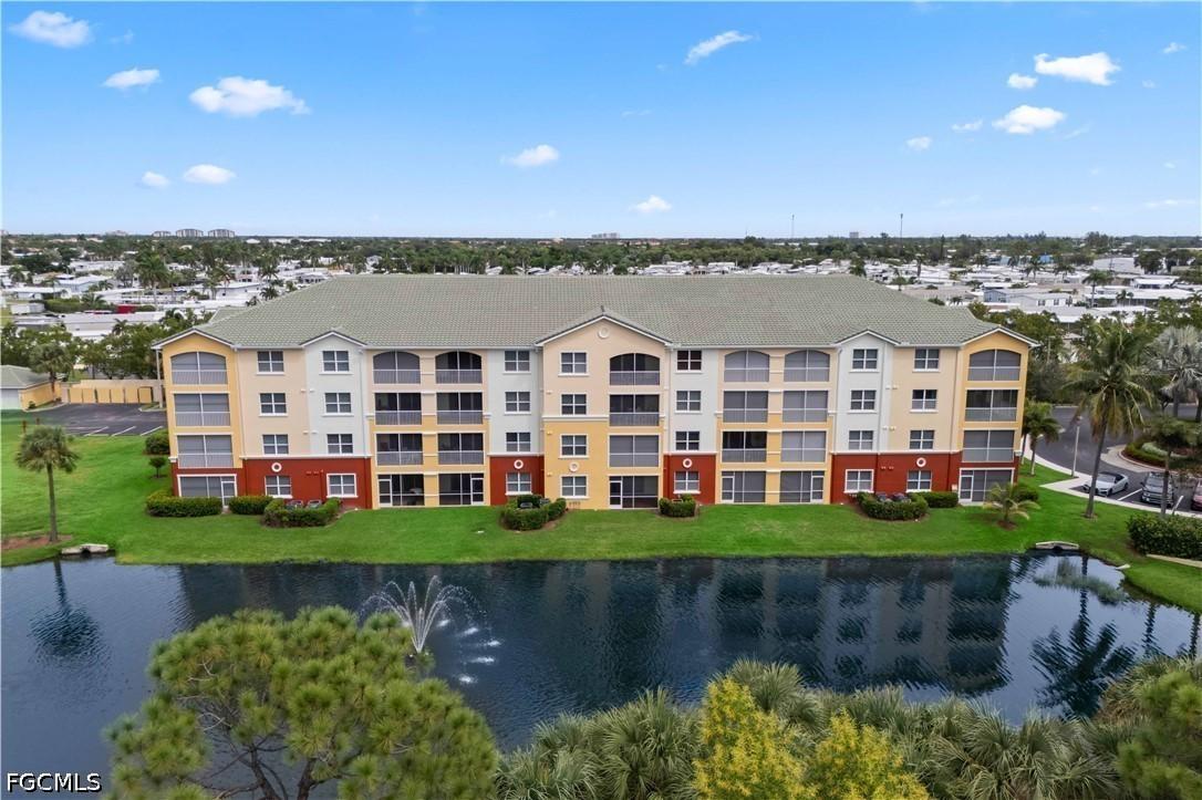 11041 Gulf Reflections Dr. #206, Fort Myers, FL 33908