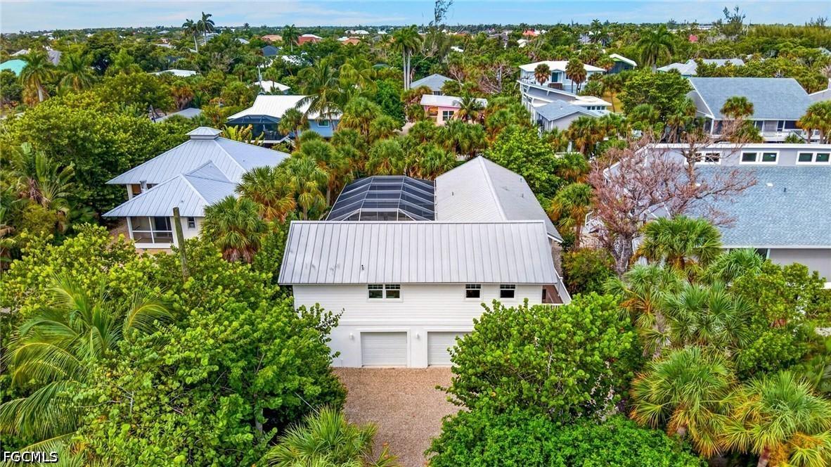 721 Cardium St., Sanibel, FL 33957