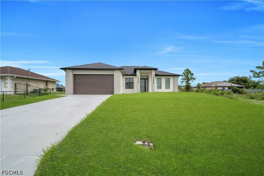 3308 10th St., Lehigh Acres, FL 33976