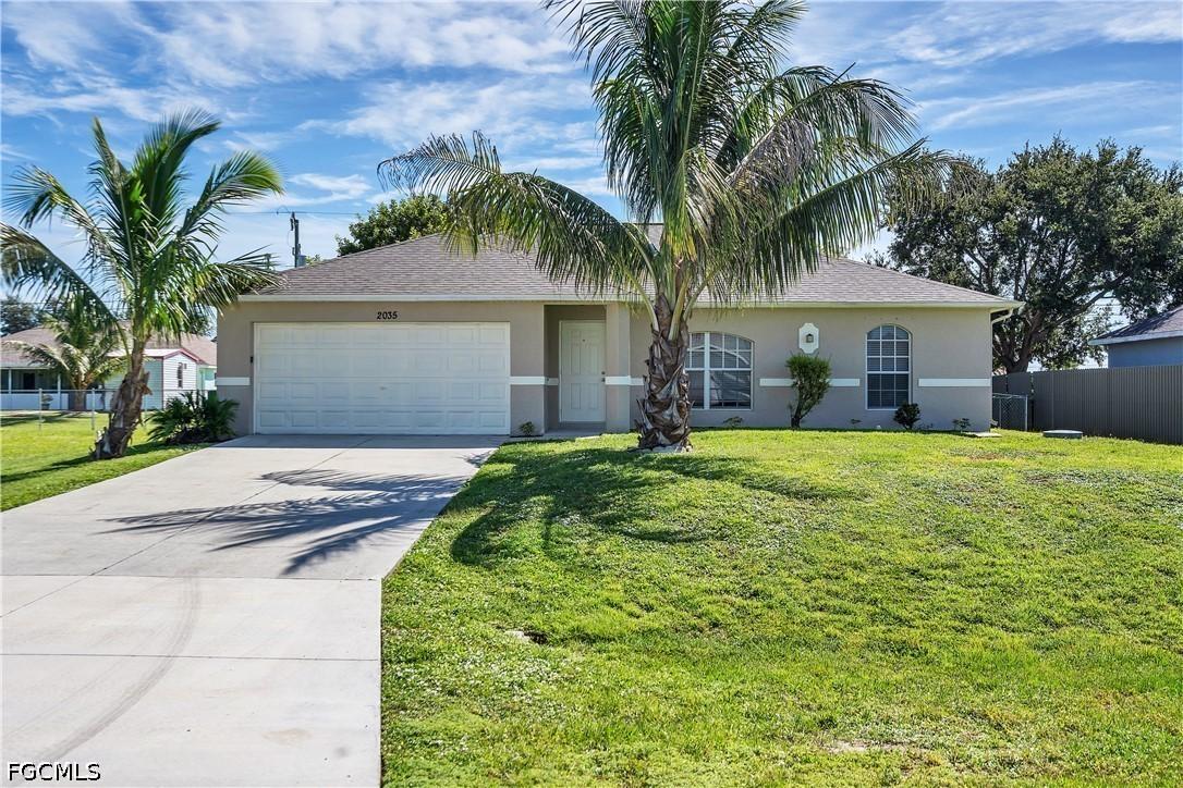 2035 NE 8th Pl., Cape Coral, FL 33909
