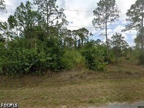 908 Clark Ave., Lehigh Acres, FL 33972