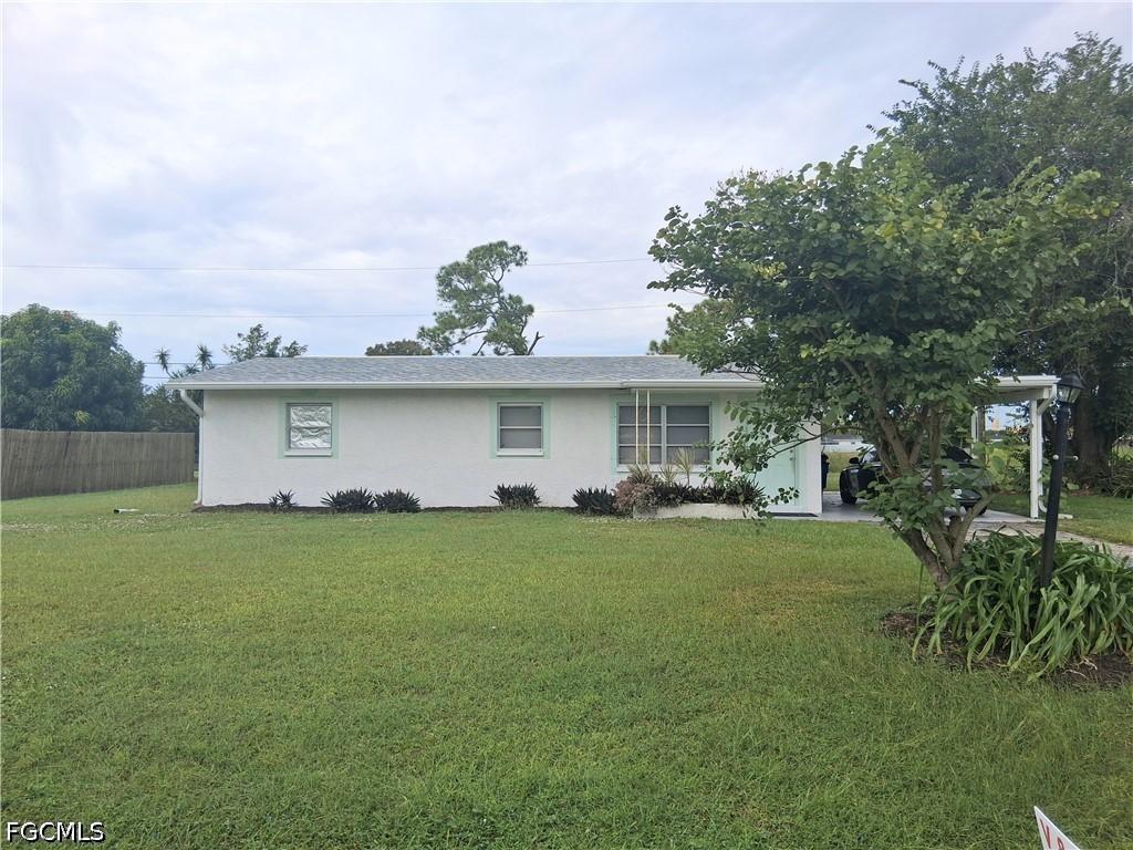 117 Coolidge Ave., Lehigh Acres, FL 33936