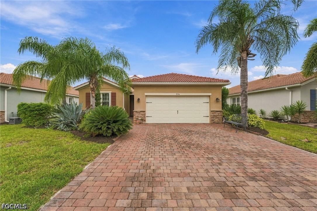 3336 Apple Blossom Dr., Alva, FL 33920