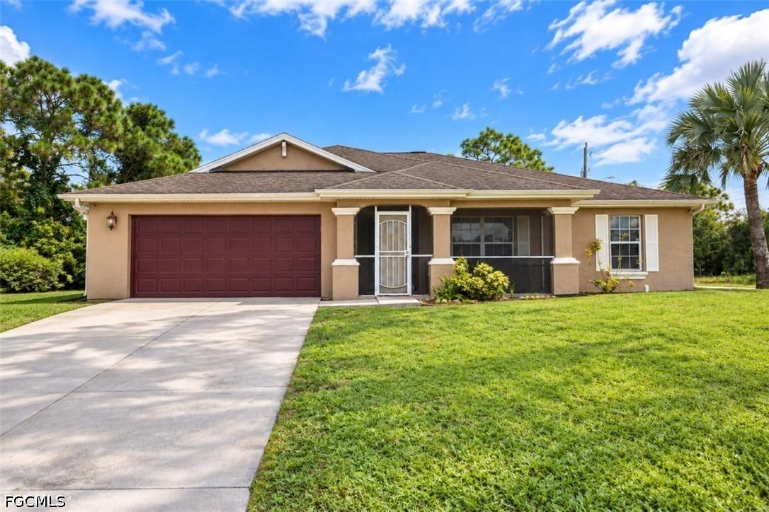 1900 Xelda Ave., Lehigh Acres, FL 33971