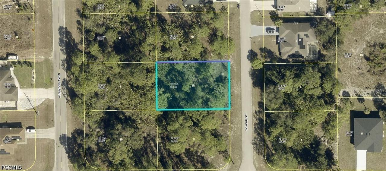 1817 Yoakum St., Lehigh Acres, FL 33972