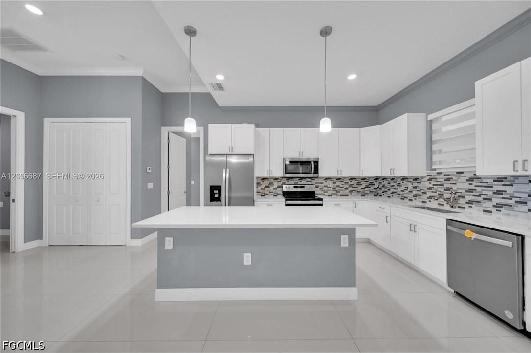 105 E 15th St., Lehigh Acres, FL 33972